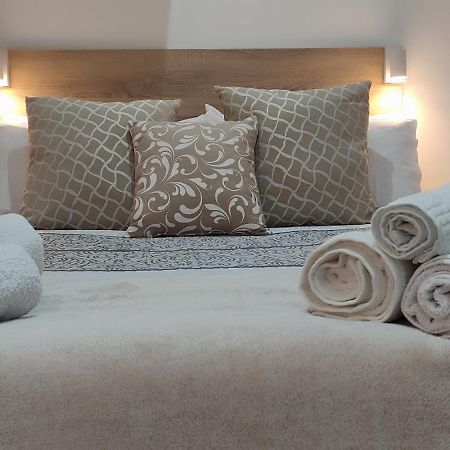 Apartamento La Paz Apartment Тореляно Екстериор снимка