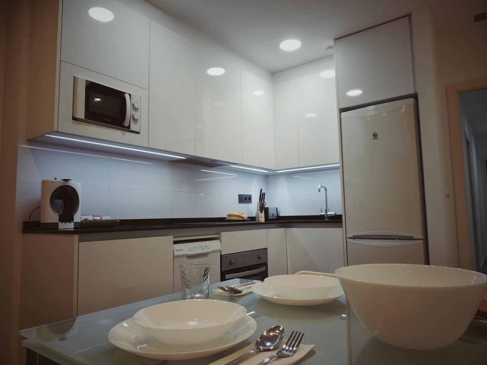 Apartamento La Paz Apartment Тореляно Екстериор снимка