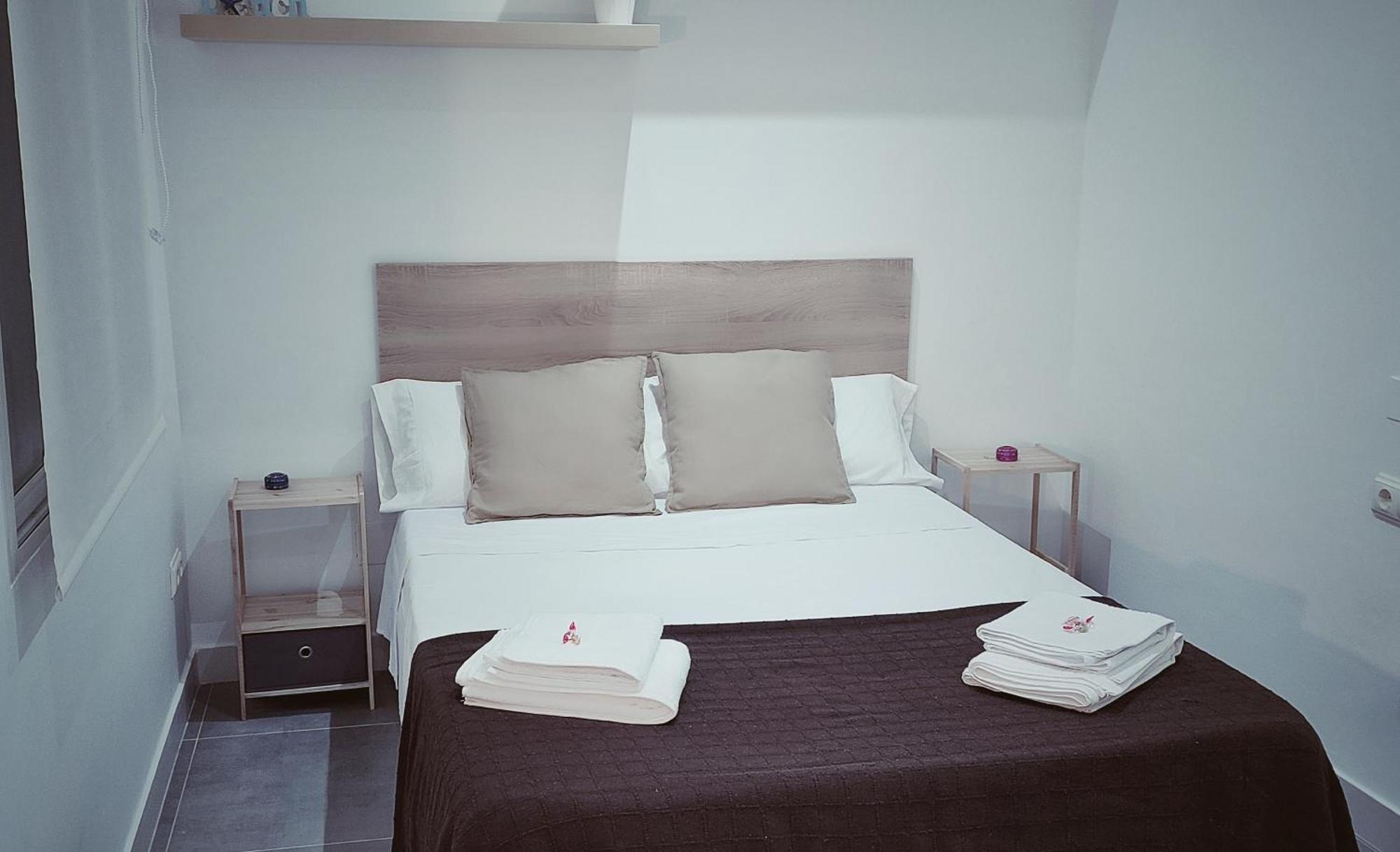Apartamento La Paz Apartment Тореляно Екстериор снимка